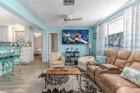 Living - 5261 Circle Dr, Weeki Wachee, FL 34607 photo 3 of 4