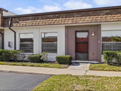 6037 Chesham Dr #7, New Port Richey, FL 34653
