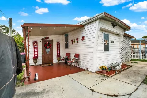 6834 Heron Ln, Hudson, FL 34667