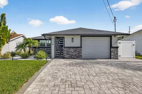 5036 Bonito Dr, New Port Richey, FL 34652