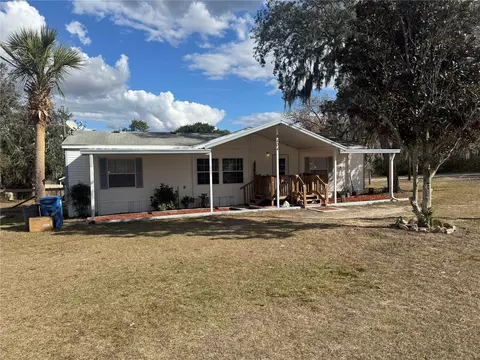 8104 Ridge Rd, Weeki Wachee, FL 34613
