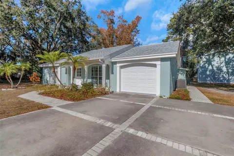 6440 Parkside Dr, New Port Richey, FL 34653