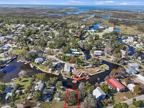 7259 Tropical Dr, Weeki Wachee, FL 34607 photo 7