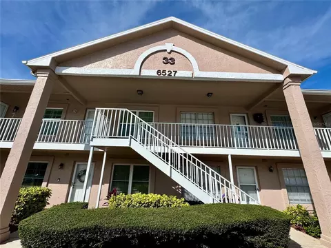 6527 Spring Flower Dr #21, New Port Richey, FL 34653