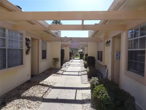 11135 Carriage Hill Dr #3, Port Richey, FL 34668