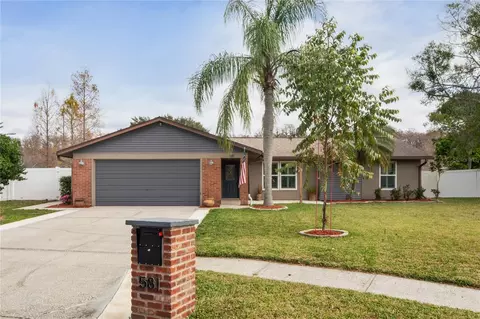 581 Longwood Ct, Oldsmar, FL 34677