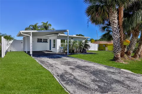 Exterior - 3387 Minnow Creek Dr, Hernando Beach, FL 34607 photo 4 of 13