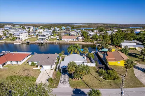 View/Area - 3387 Minnow Creek Dr, Hernando Beach, FL 34607 photo 6 of 21