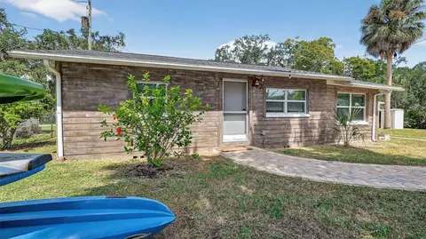 Exterior - 5411 Teal Dr, Weeki Wachee, FL 34607 photo 3 of 15