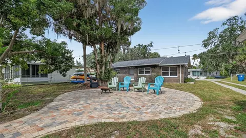 Exterior - 5411 Teal Dr, Weeki Wachee, FL 34607 photo 6 of 15
