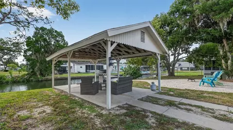 Exterior - 5411 Teal Dr, Weeki Wachee, FL 34607 photo 14 of 15
