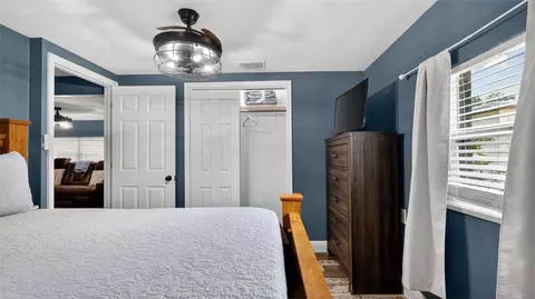 Bedroom - 5411 Teal Dr, Weeki Wachee, FL 34607 photo 2 of 5