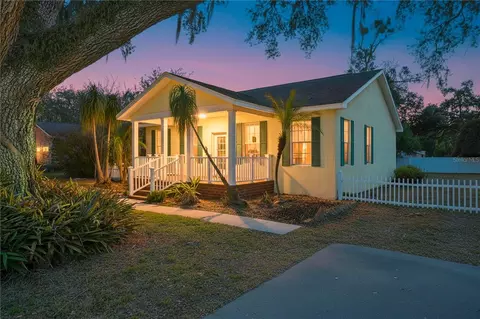 38116 Archer Ave, Zephyrhills, FL 33541