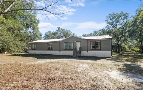 18625 Deason Dr, Spring Hill, FL 34610