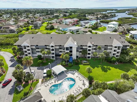 5537 Sea Forest Dr #307, New Port Richey, FL 34652