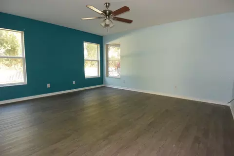 Living - 11454 Walden Loop, Parrish, FL 34219 photo 10 of 12
