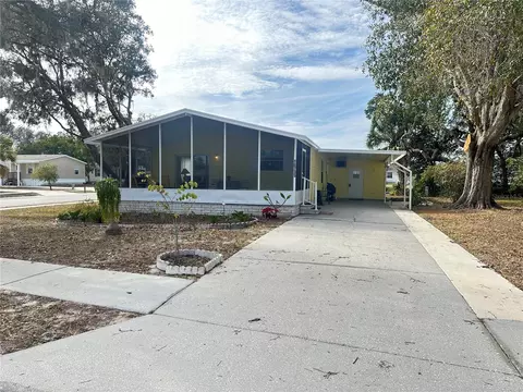 16735 Olivaud St, Hudson, FL 34667
