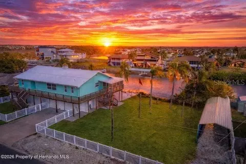 3416 Crape Myrtle Dr, Hernando Beach, FL 34607