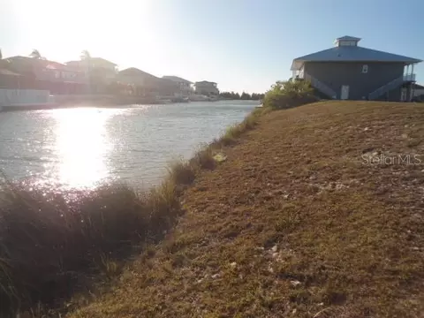 3456 Sheephead Dr, Hernando Beach, FL 34607