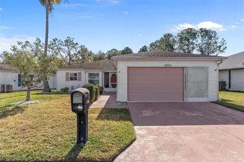 29314 Princeville Dr, San Antonio, FL 33576