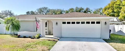4221 Tall Oak Ln, New Port Richey, FL 34653