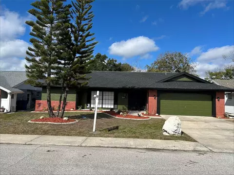 4243 Stratfield Dr, New Port Richey, FL 34652