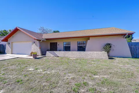 3721 Lighthouse Way, Holiday, FL 34691