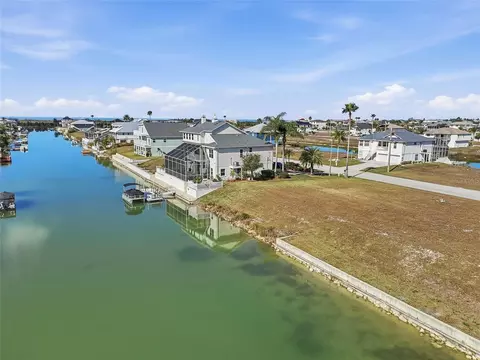 4018 Sheephead Dr, Hernando Beach, FL 34607 photo 3