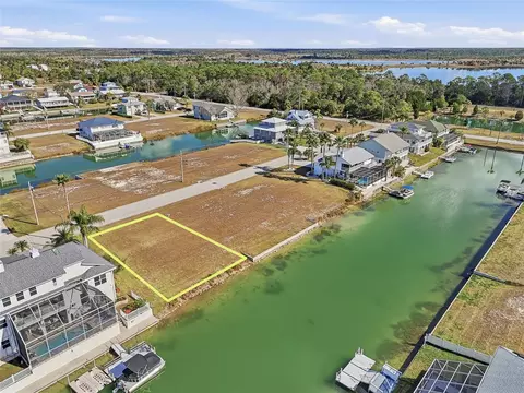 4018 Sheephead Dr, Hernando Beach, FL 34607 photo 4