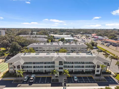 1235 S Highland Ave #1-207, Clearwater, FL 33756