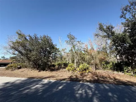 0 Frigate Bird Ave, Weeki Wachee, FL 34613