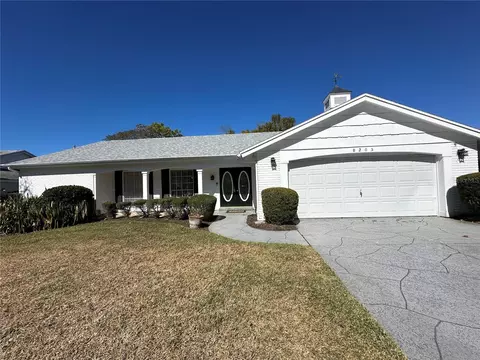 8205 Valley Stream Ln, Hudson, FL 34667