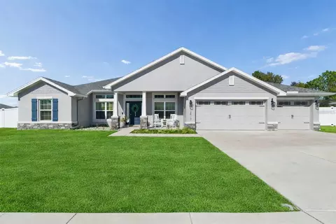 12517 Sunset Woods Dr, Spring Hill, FL 34609