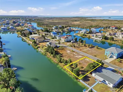 3318 Gardenia Dr, Hernando Beach, FL 34607 photo 5