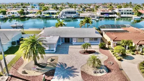 5339 Bowline Bnd, New Port Richey, FL 34652