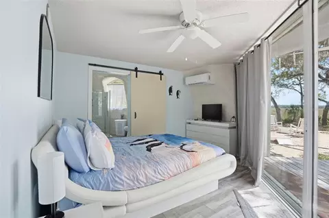 Bedroom - 7570 E Ringer Ct, Inverness, FL 34453 photo 1 of 4