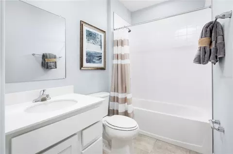 Bath - 16911 7th Ave E, Bradenton, FL 34212 photo 1 of 1