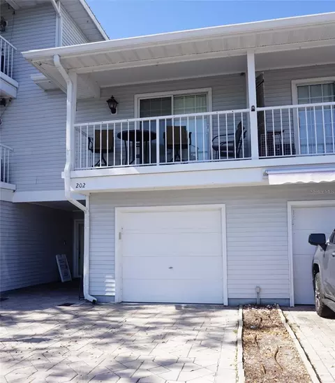2051 Vista Del Sol Cir #202, Lutz, FL 33558
