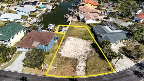 4157 Perry Pl, New Port Richey, FL 34652