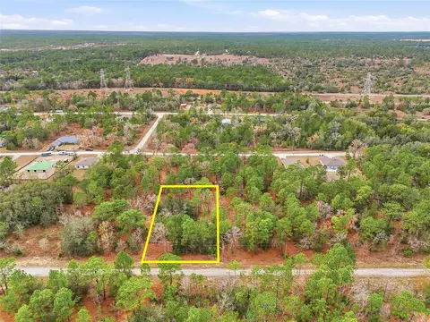 Cayman Road, Weeki Wachee, FL 34614