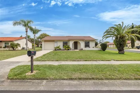 11334 Stansberry Dr, Port Richey, FL 34668
