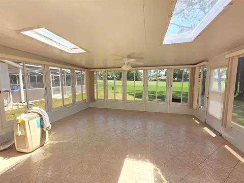 Exterior - 2376 Bent Pine Ct, Spring Hill, FL 34606 photo 2 of 7