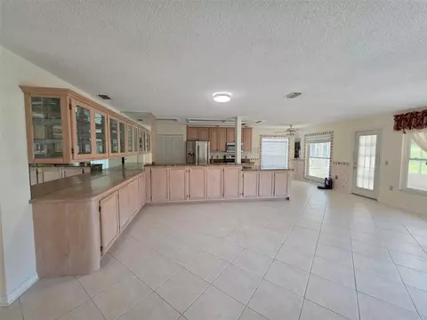 Kitchen - 2376 Bent Pine Ct, Spring Hill, FL 34606 photo 2 of 4