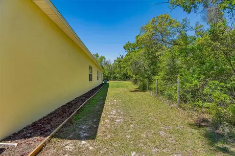 Exterior - 30342 Vitex Ave, Eustis, FL 32736 photo 7 of 9