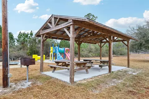 View/Area - 30342 Vitex Ave, Eustis, FL 32736 photo 2 of 3