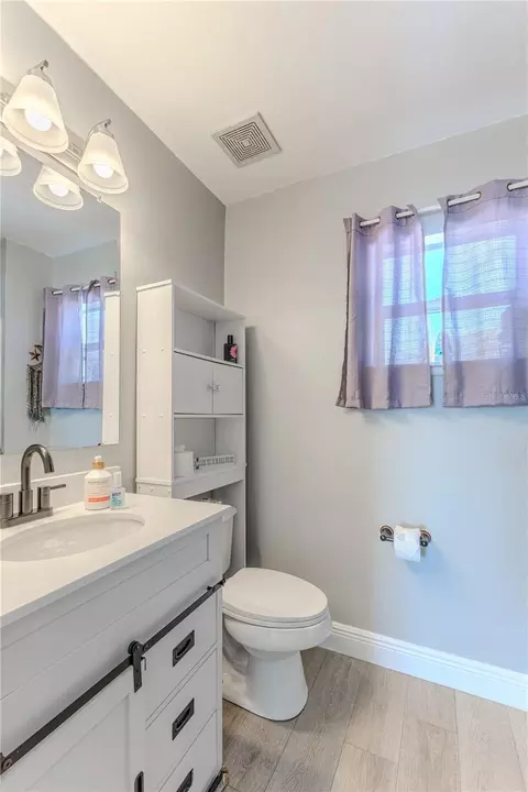Bath - 5437 Freeport Dr, Spring Hill, FL 34606 photo 2 of 5