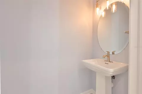 Bath - 4611 Barnstead Dr, Riverview, FL 33578 photo 5 of 5