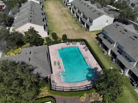 View/Area - 4611 Barnstead Dr, Riverview, FL 33578 photo 4 of 7