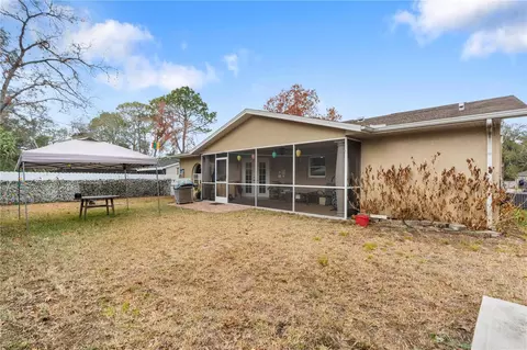 Exterior - 7466 Apache Trl, Spring Hill, FL 34606 photo 6 of 8