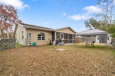 Exterior - 7466 Apache Trl, Spring Hill, FL 34606 photo 5 of 8